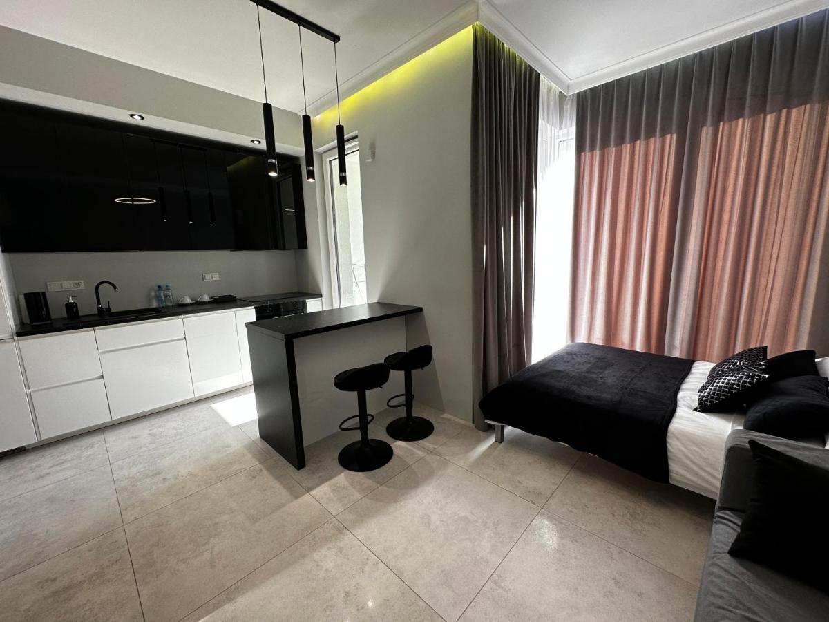 Platinium De Lux Apartament Lägenhet Warszawa Exteriör bild